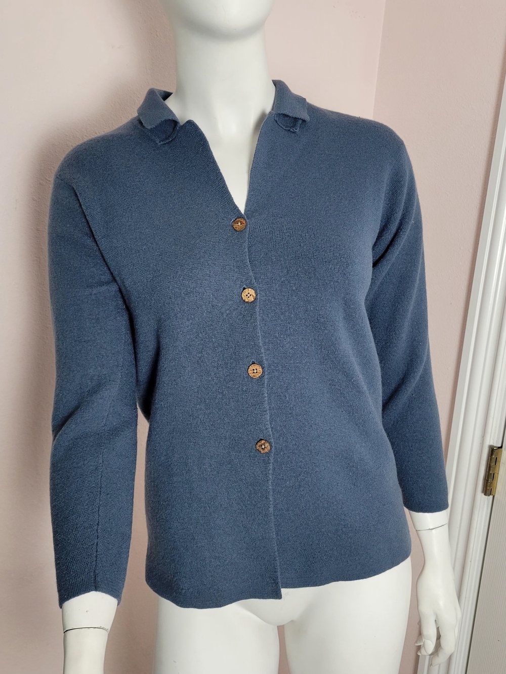 Tommy Bahama 100% Wool Cardigan Sweater Blue Button Front Size Small Vintage